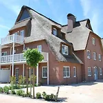Buesumer Reethus 1 1 Büsum